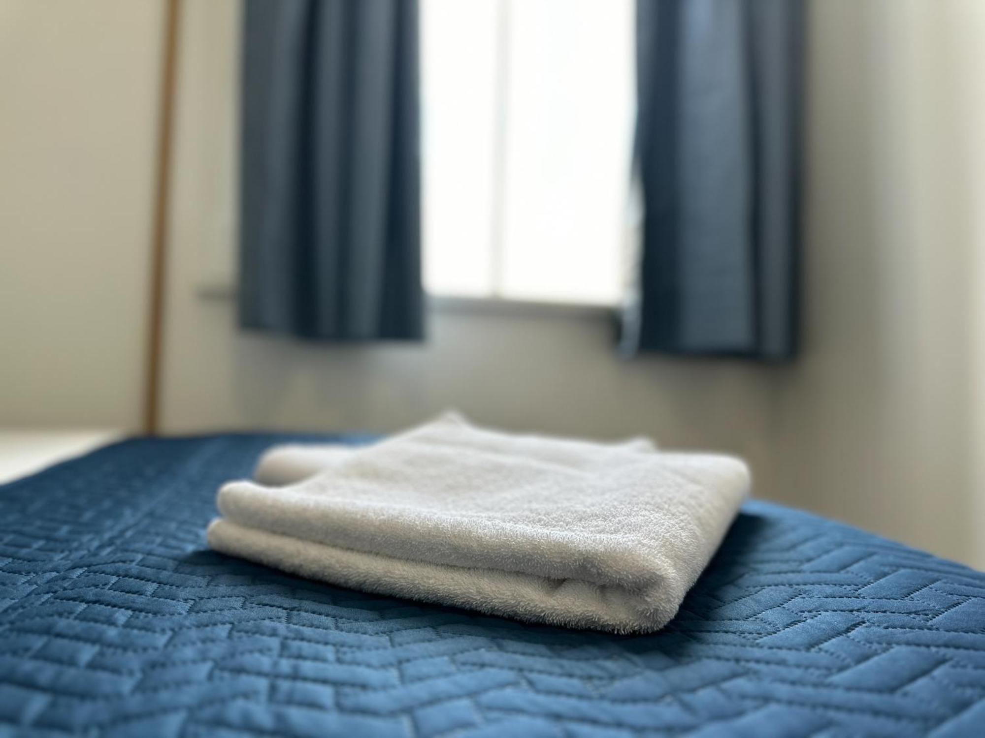 Great Offers On Long Stays!! Laluna Apartments Ґейтсгед Екстер'єр фото
