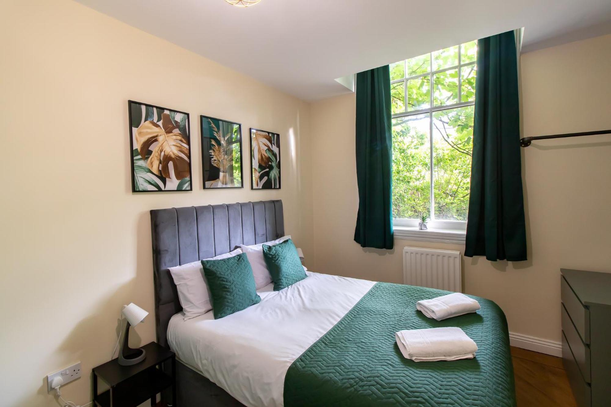 Great Offers On Long Stays!! Laluna Apartments Ґейтсгед Екстер'єр фото