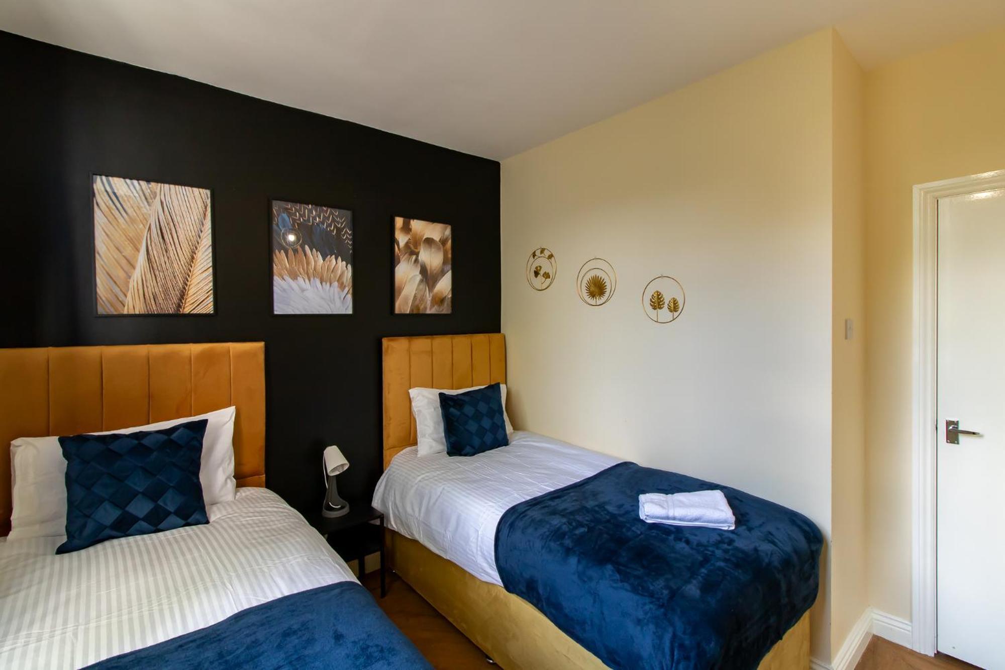 Great Offers On Long Stays!! Laluna Apartments Ґейтсгед Екстер'єр фото
